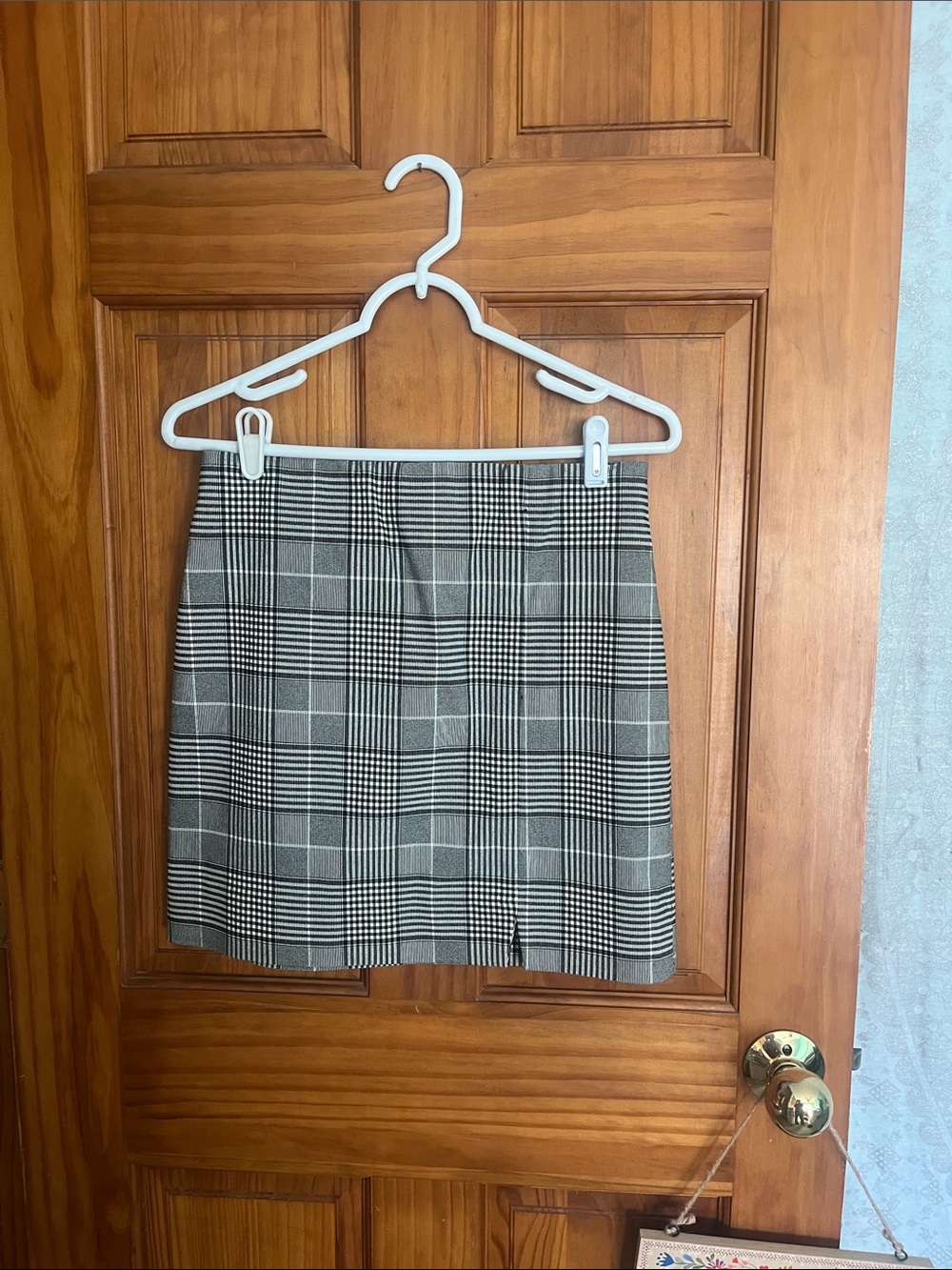 Jules & Leopold Gray Plaid Mini Skirt